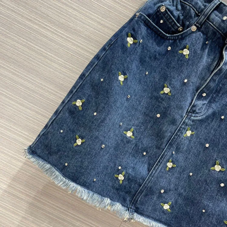 

2021 summer women's new sweet casual small flower embroidered water drill loose denim skirt