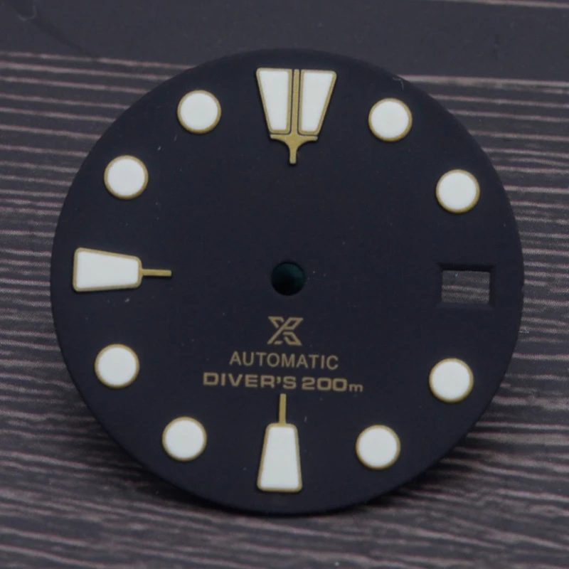 

Циферблат часов 28,5 мм, циферблат Seiko 7002, циферблат nh35, циферблат подходит для 7002 NH35, 4R35, механизм для Seiko SPRD, SKX007, SKX009, 3.8