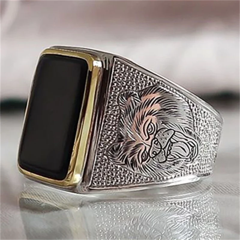 

Fashion Business Banquet Men's Ring, Side Carved Lion Ring, Inlaid with Black Zircon and Black Mirror Ring Whole Sale wholesale