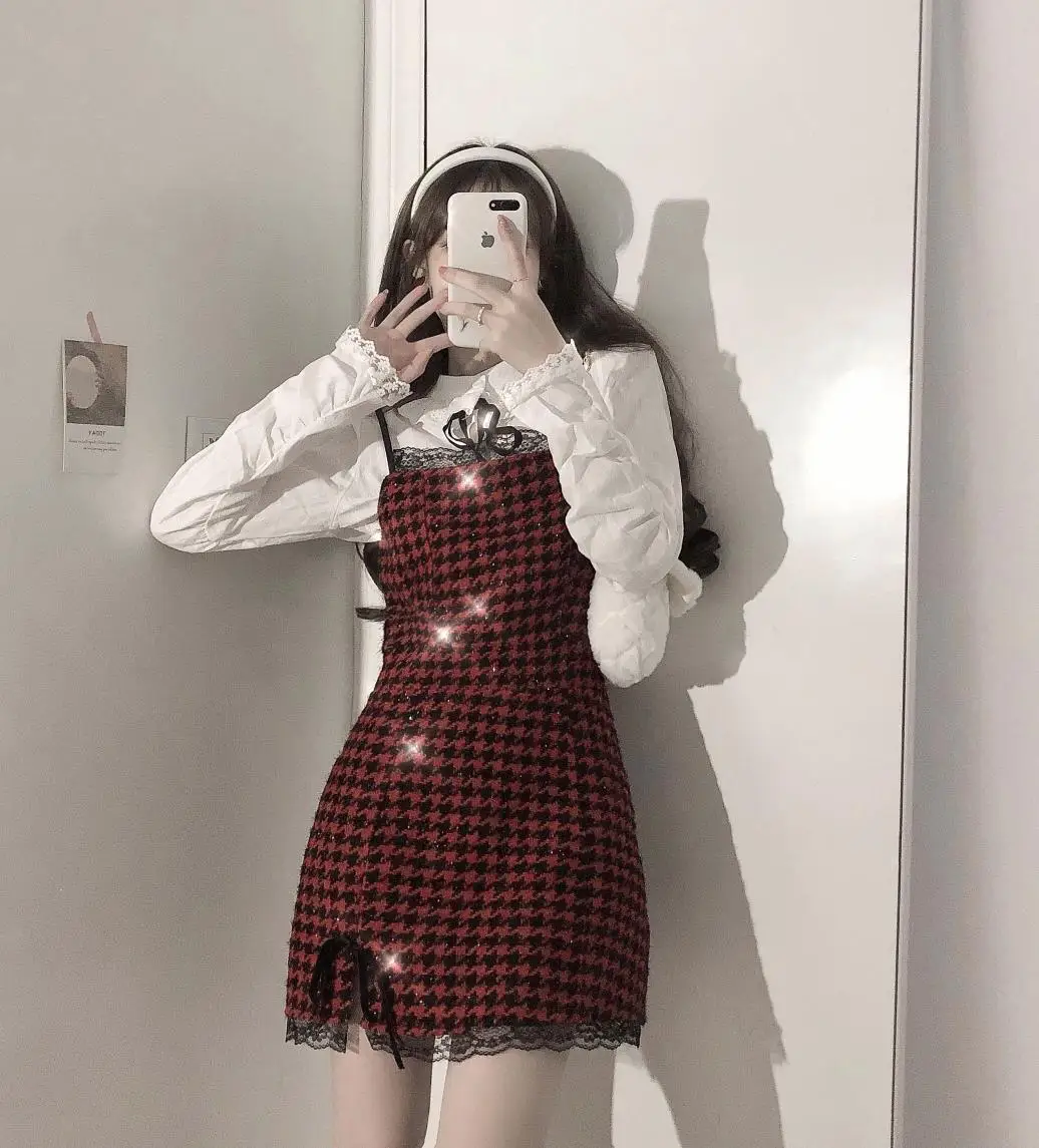 

2021 Real shot lace stitching sling inner skirt autumn and winter slim slim black and white houndstooth dress