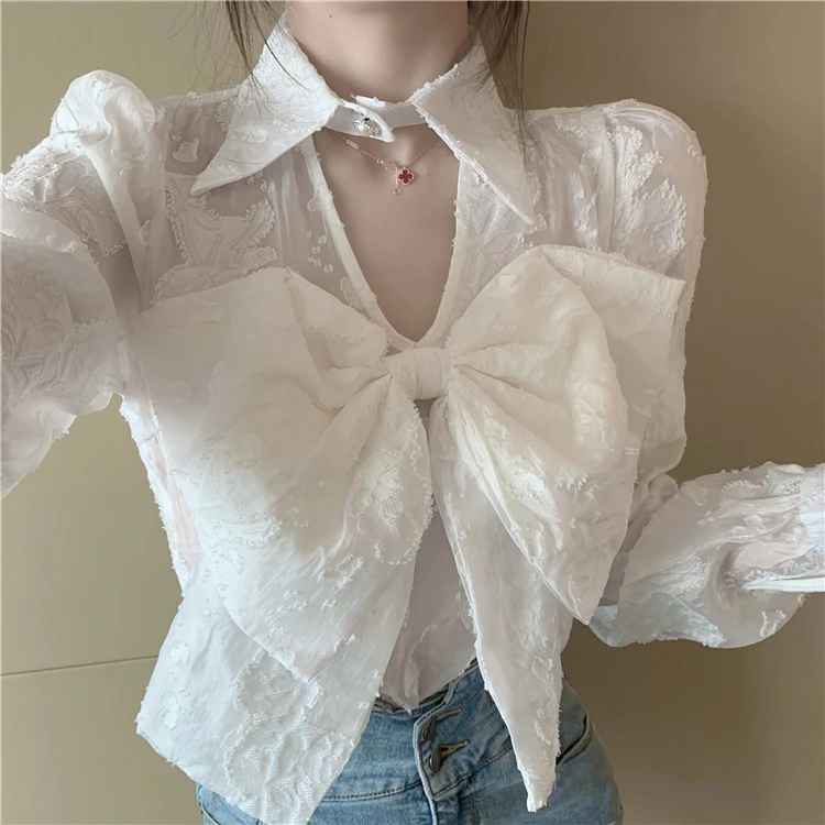 

French Style Temperament Polo Collar Chiffon Shirt Women's Design Sense Non-mainstream White Bow Very Fairy Blouse Immortal
