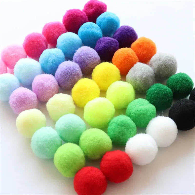 

100pcs Fluffy Soft Pompom Plush Pom Poms Ball Pompones DIY Handmade Sewing Craft Kids Toy Wedding Decor