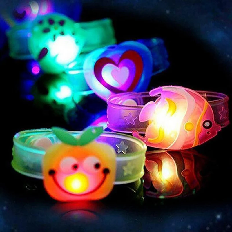 2019 new Children Watch Strap with Luminous LED Lights Creative Bracelet Flash Wrist Band Gifts for Kids | Спорт и развлечения