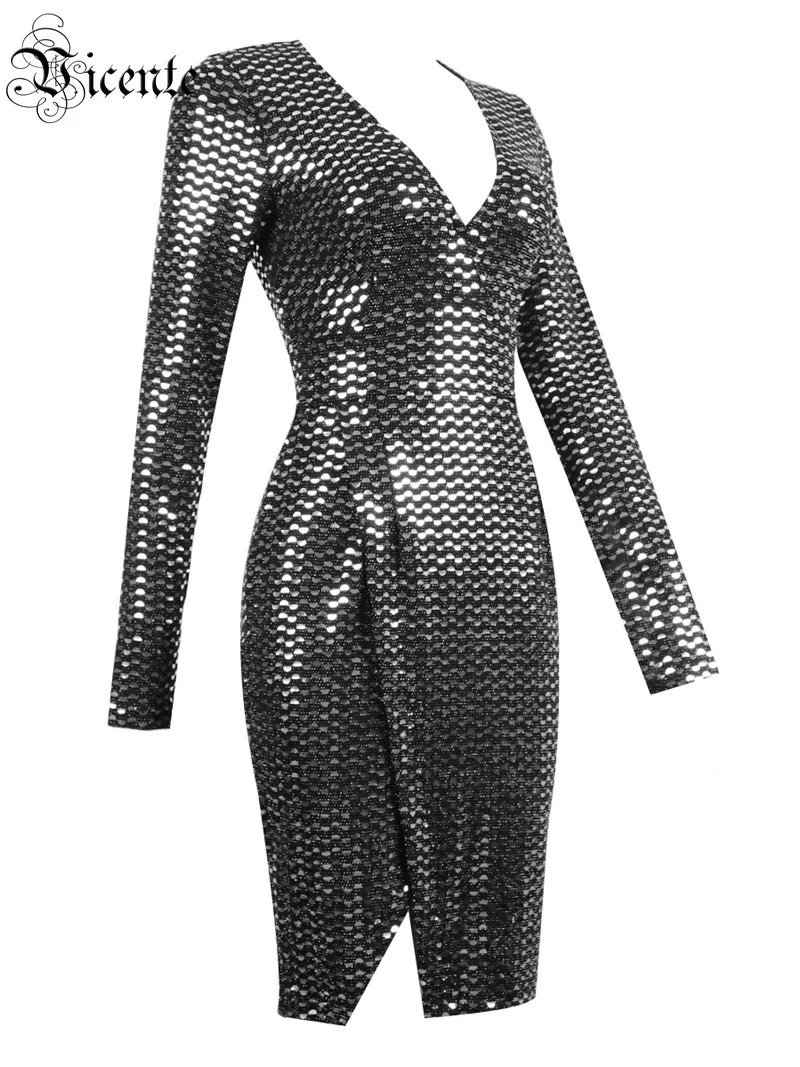 Женское платье с блестками Серебряное длинным рукавом и треугольным вырезом