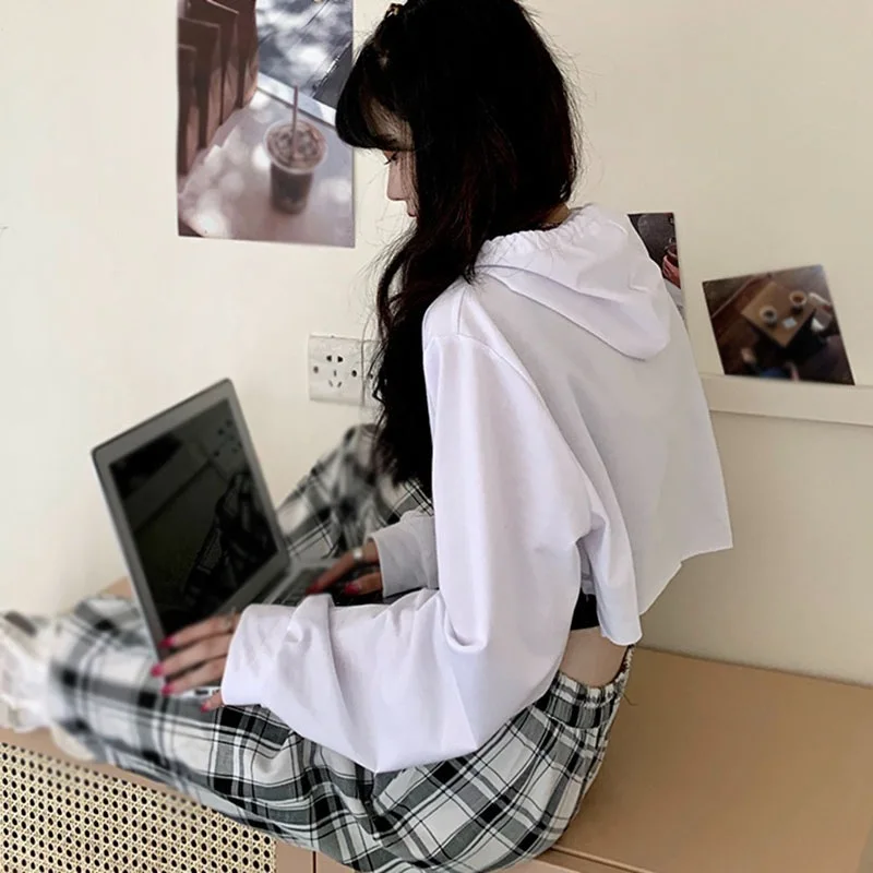 

Korean Hoodie Crop Top Long Sleeve Hooded Sweatshirt Women Autumn Harajuku Navel Exposed Top