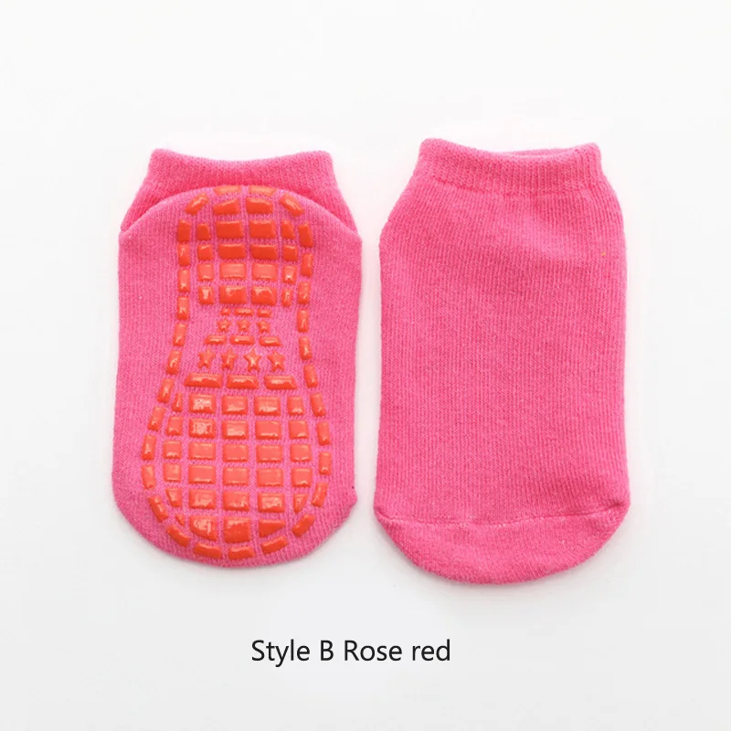Style B Rose red Детские Нескользящие носки для мальчиков и девочек, носки для прыжков на батуте, синие, черные хлопковые короткие Дышащие носки эластичные спортивные детские носки для улицы - Цвет: Style B Rose red