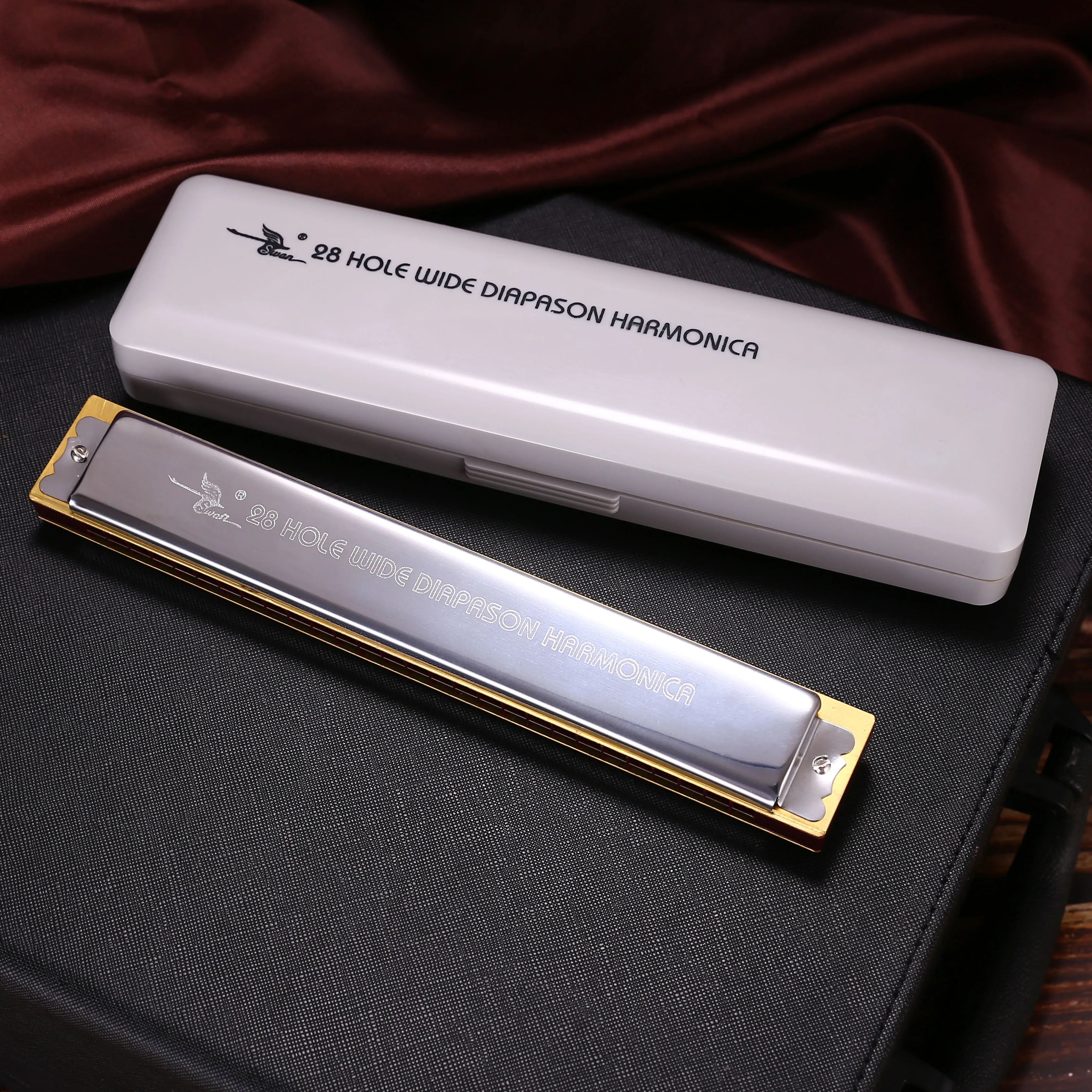 Лебедь 28 отверстие широкий диапазон Гармоника C тремоло профессиональный