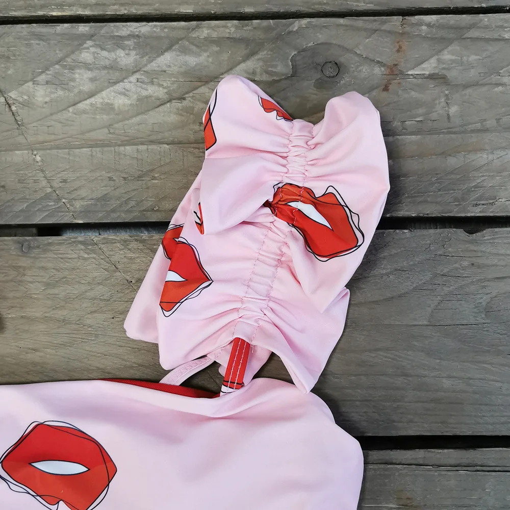 

New Arrivals One Piece Swimsuit Mouth Print Swimwear Women Swimsuit Shoulder Ruffle Bathing Suit Beachwear Monokini Swim