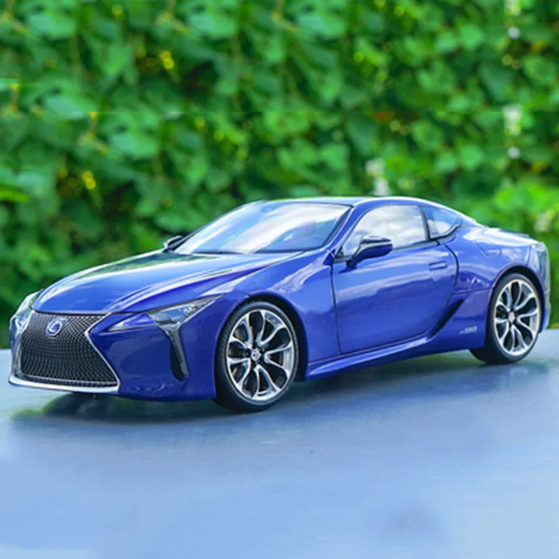 1:18 sclae LC500h сплав модель автомобиля литой металлический автомобиль игрушка настоящий интерьер стекаются коврик коллекция Дети Детские подарки дисплей