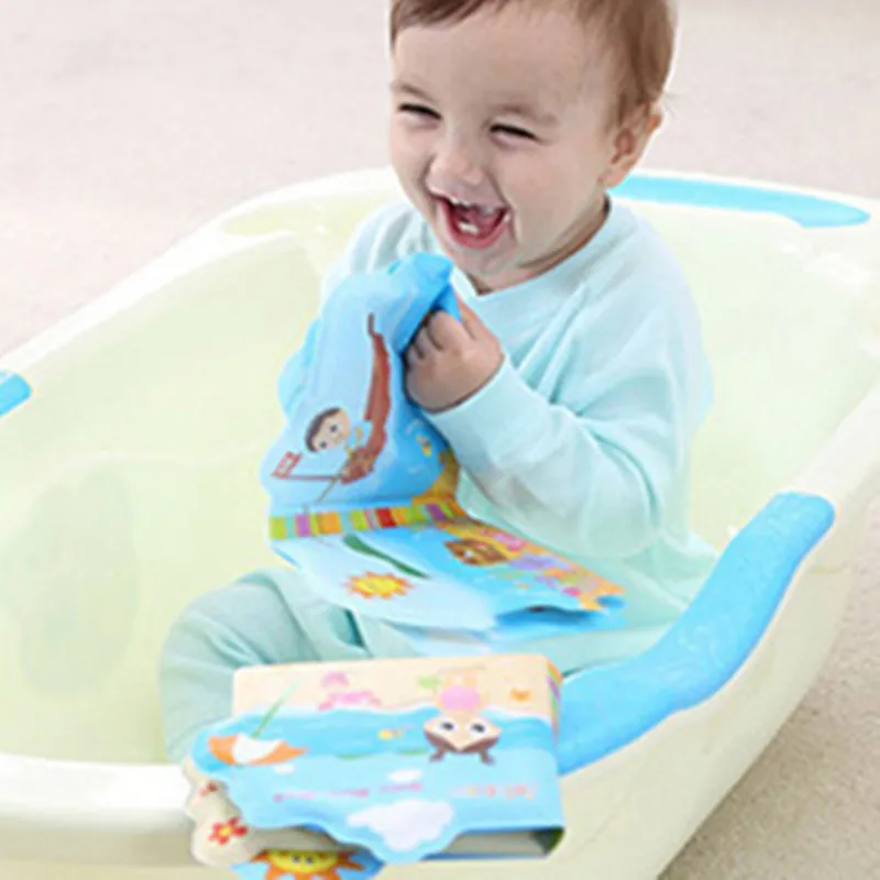 Тканевая книга с героями мультфильмов для новорожденных водонепроницаемая