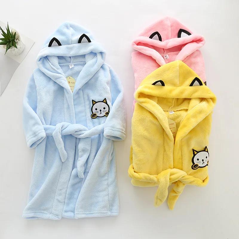 Cartoon Children's Robe Flannel Baby Bathrobe Long Sleeve Hooded Kids Bath Robe Animal Dressing Gown Boy Girl Robes Kids Clothes