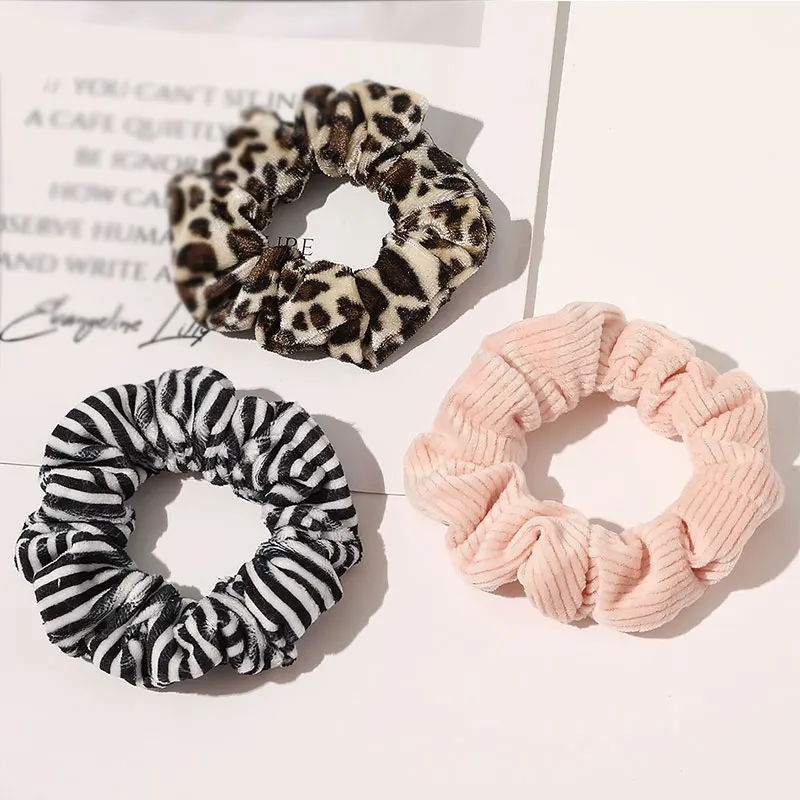 

Striped Hair Ties Set Rubber Bands Vintage 1 Set Plush Scrunchies Ponytail Hair Accessories Furry Hair Rope Elastic Bands