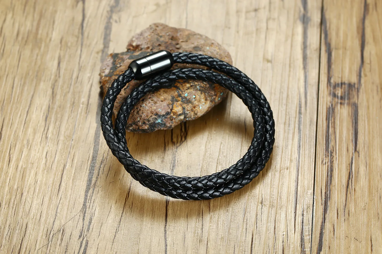 

QWC BVB17 stainless steel bangle hot sell popular bracelet single steel material real black leather capsule shape