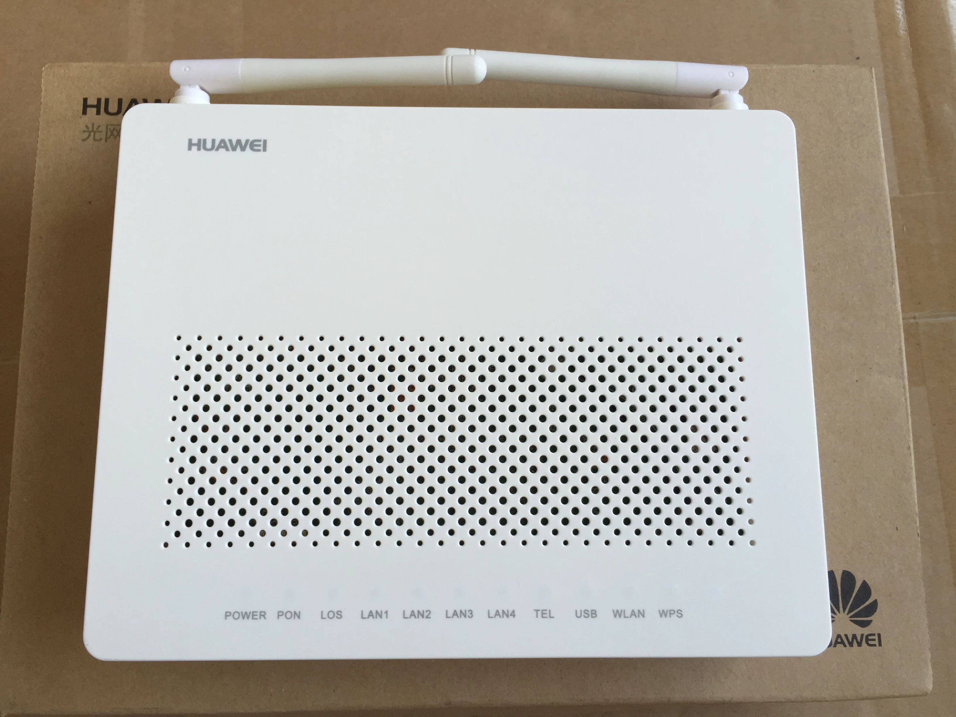 Оригинальный модем HW HG8546M 4FE + POTS WIFI GPON ONU ONT сетевой маршрутизатор английская