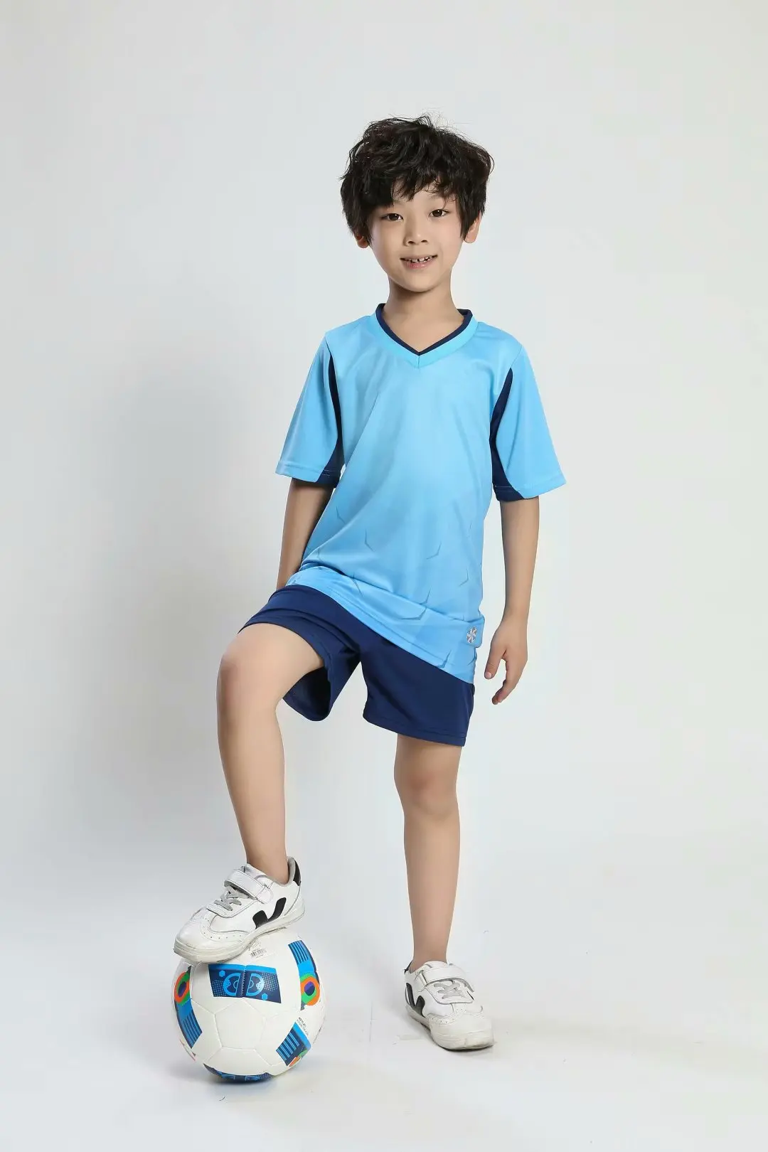 

Sportswear & Accessories