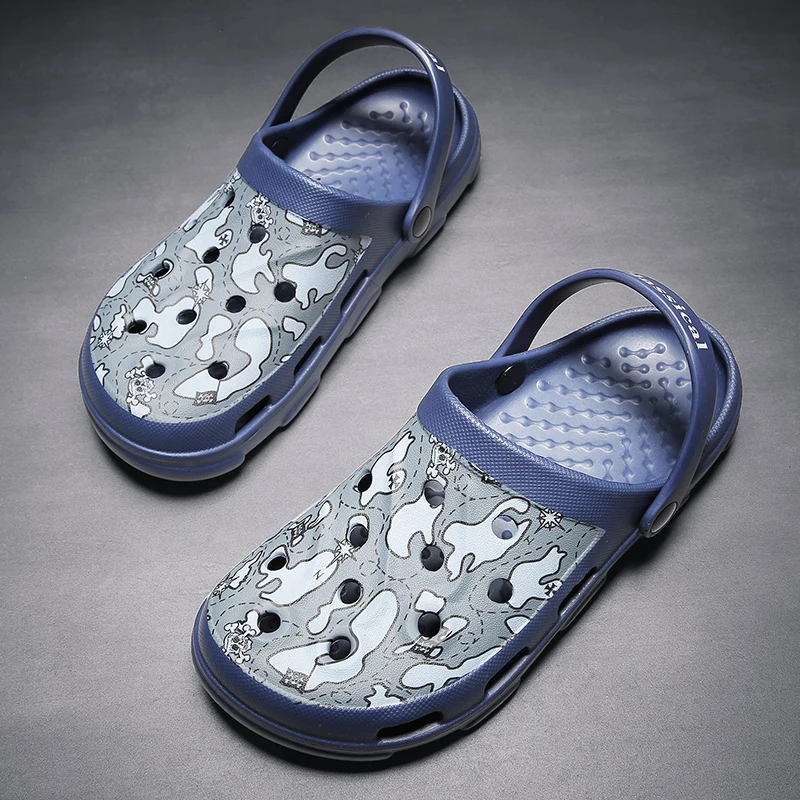 

Summer Men's Slippers Clogs Garden Sandals Breathable Man Sandals Plus Size Quick Dry Male Beach Shoes Flip Flops