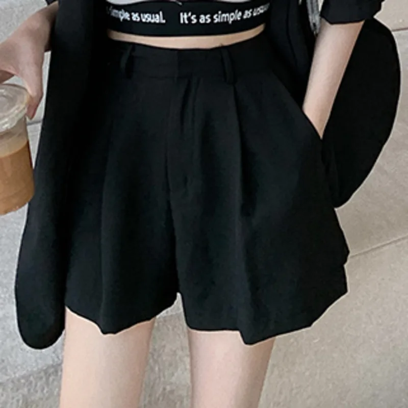 

+ +