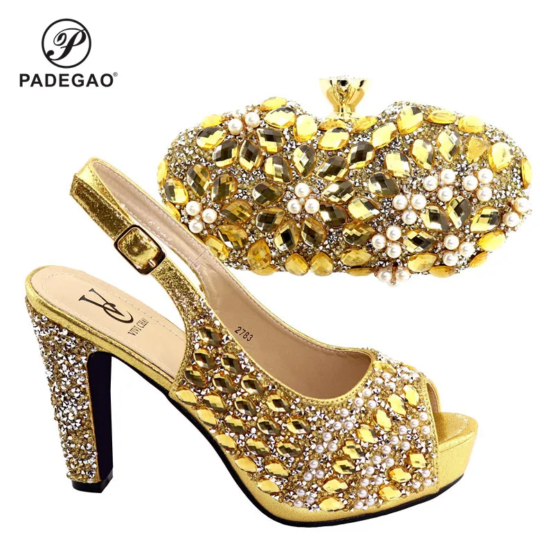 

Red Special Design African Style Matching Shoes and Bag Set High Quality Nigerian Ladies Party and Wedding Shoes Matching Bag