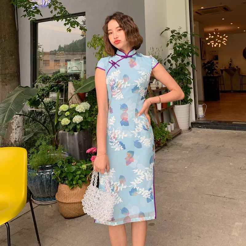 

Blue Elegant Mandarin Collar Novelty Qipao Young Lady Sweet Print Medium Length Cheongsam Summer Short Sleeve Chinese Dress