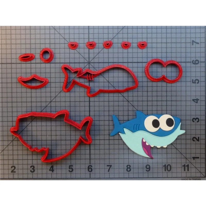 Милый полицейский дедушка бабушка папа мама Акула всего тела кекс плесень