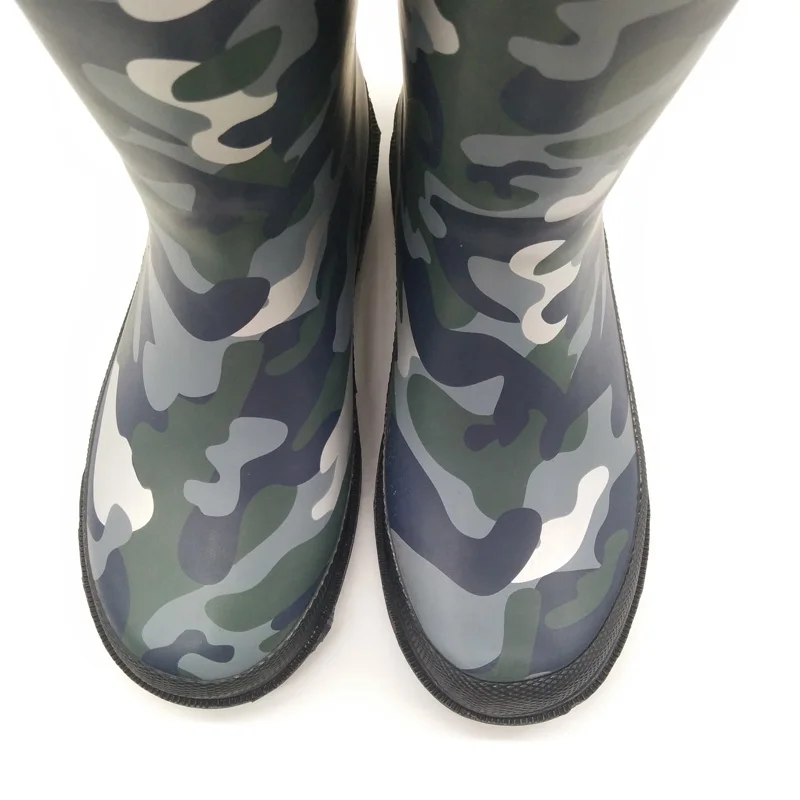 

Newest model personalized grey camo mid-calf men's natural rubber neoprene rainboots