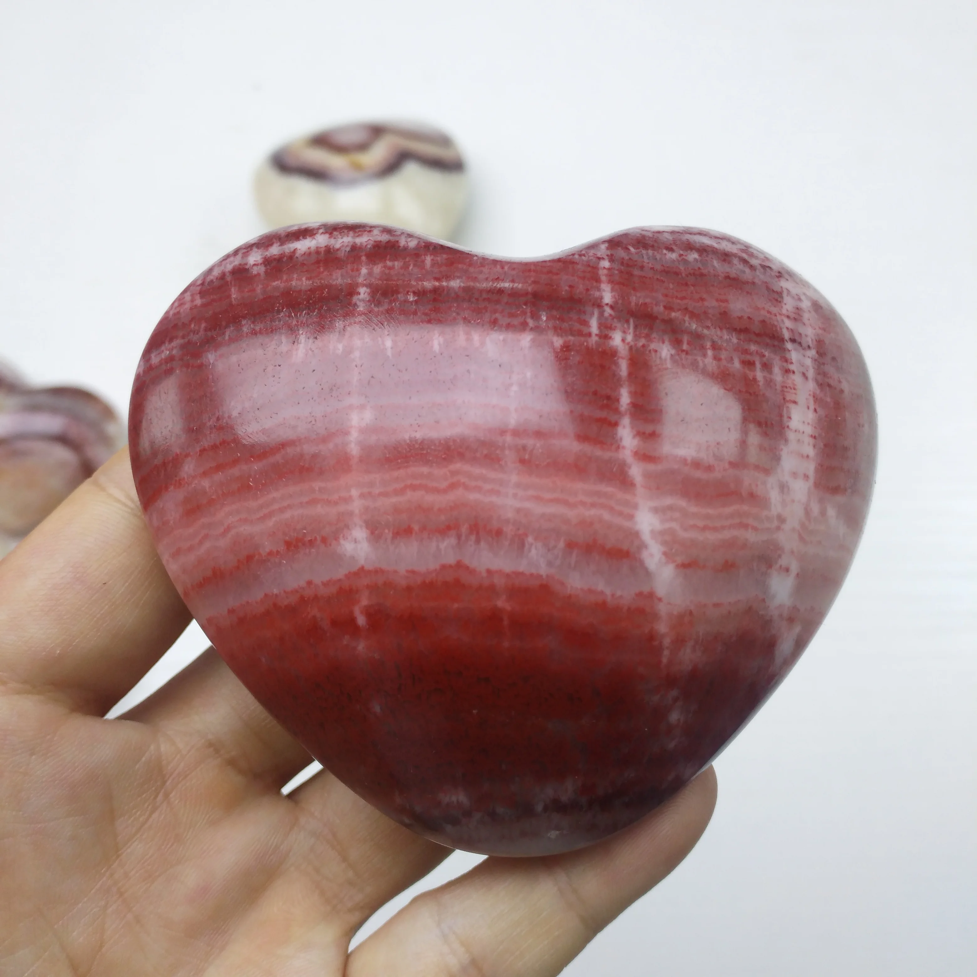 1PCS Natural Pork Stone Heart Shaped Healing Crystal Rocks