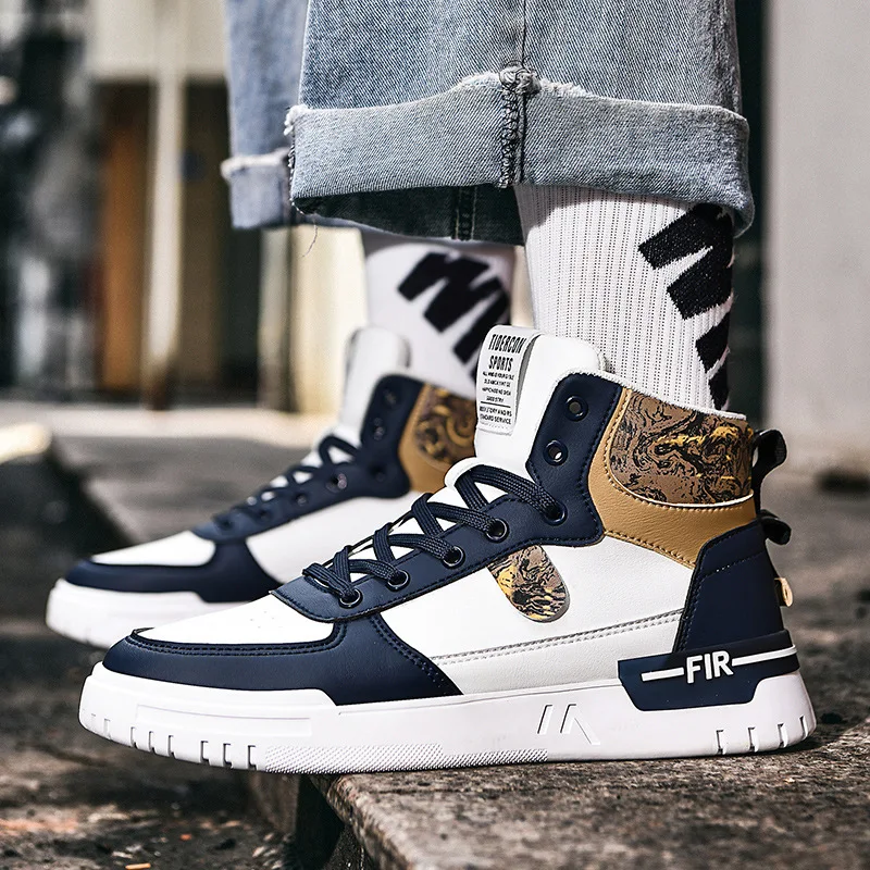 Men Skateboard Shoes High Top No-slip Male Casual White Shoes Hard-wearing Sports and Leisure Autumn 2021 New Mens Sneakers