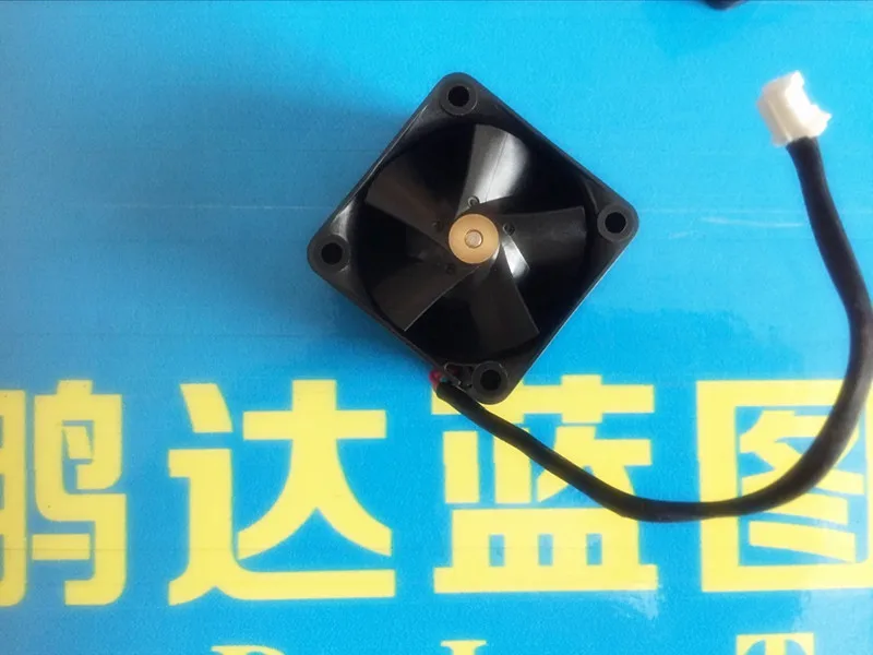 Новый 4028 sanfeng MGT4012XB R28 12 в 4 см/см серверный конвертер охлаждающий вентилятор |