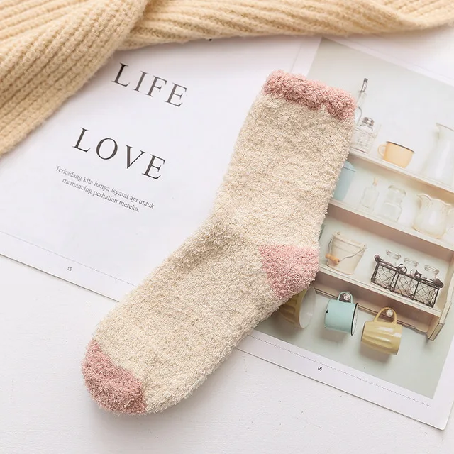 New 1 pair of plush coral fleece socks female tube autumn and winter dot cute thick warm sleeping floor sleep | Женская одежда