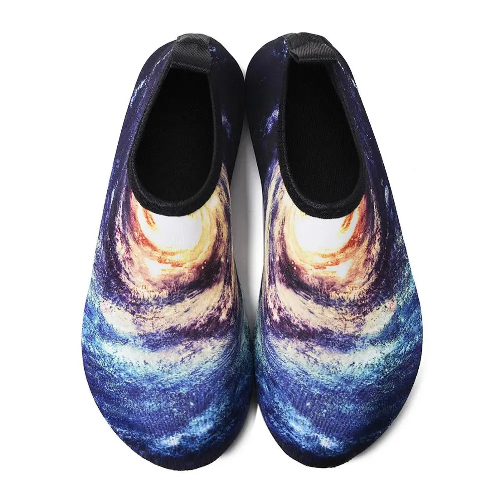 

Barefoot Shoes Men Women Summer Water Shoes Galaxy Print Woman Beach Aqua Shoes Upstream Diving Swimming Socks Tenis Masculino