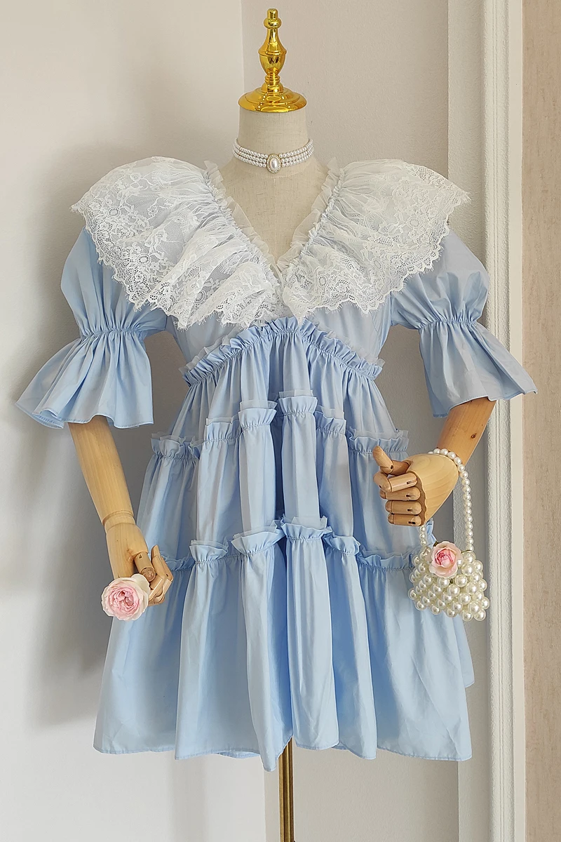 

Summer 2021 New French Style Lace Mesh Patchwork Ruffled V-neck Girl's Dress A- line Dress