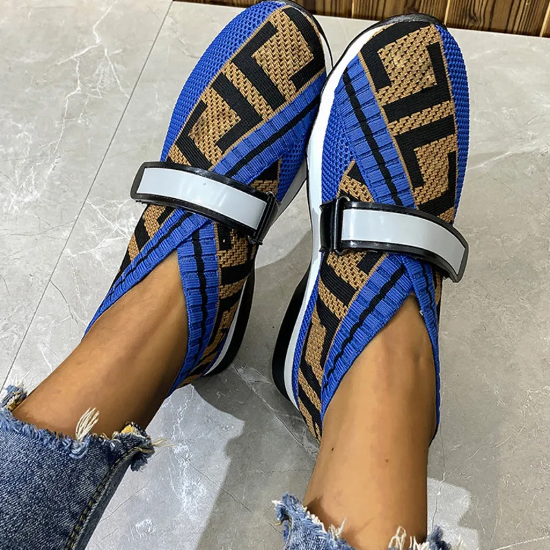 

Large Size Lightweight Pumps 2021 fashion Woven Platform Sports Women Shoes Outdoor Running Shoes Mesh Comfort sneakers