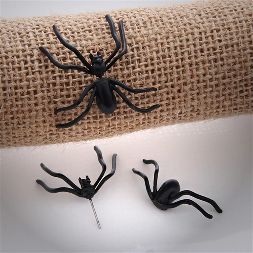 

1 PCS black spider stud earring for women gothic brinco masculino fashion jewelry Halloween decorations accessories oorbellen