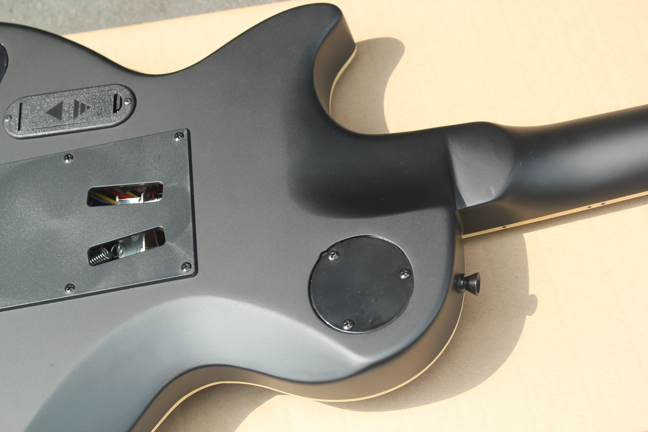 Китайская фабрика по производству гитар на заказ новая черная матовая