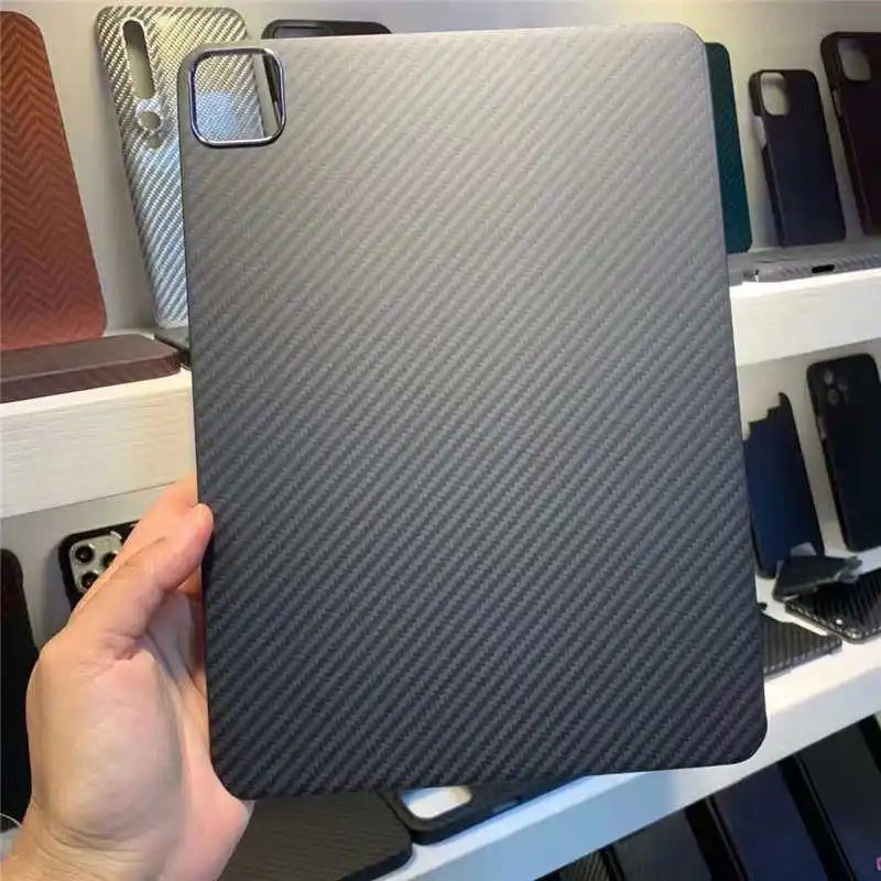 

Чехол для планшета из настоящего углеродного волокна, защитный чехол для Apple iPad Pro 11 дюймов (2020), Ультратонкий и светильник чехол для планшета...