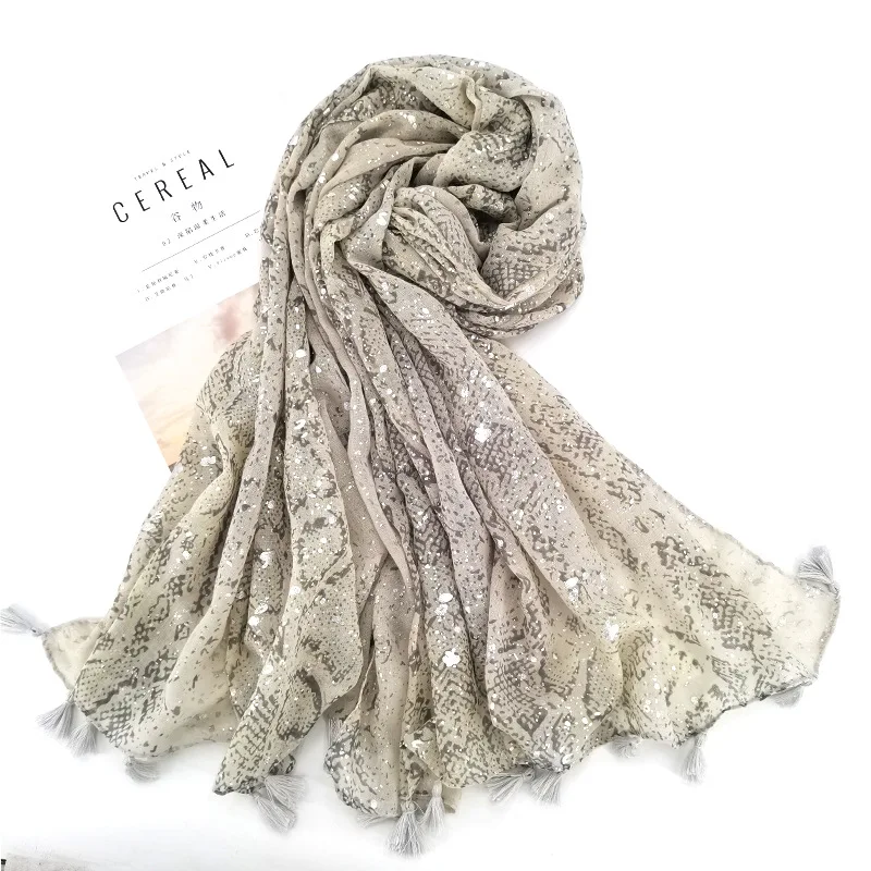 Модный Блестящий женский шарф с люрексом и змеиным рисунком мягкий серебряный