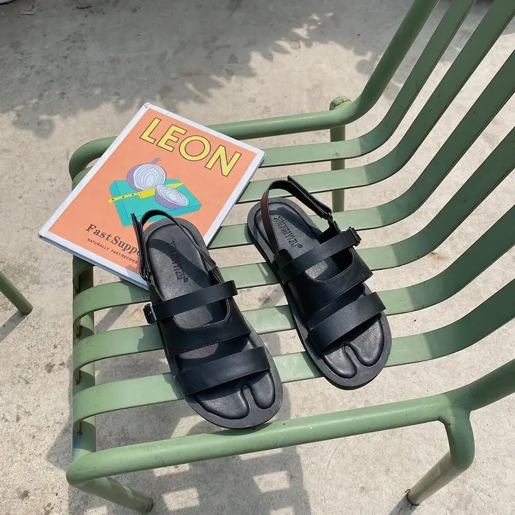 

Summer Shoes Woman Flat Platform Sandals Women Soft Leather Casual Open Toe Gladiator Flat Women Shoes