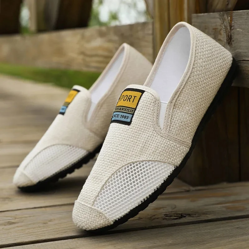 

2021 High Quality Breathable Canvas Casual Shoes Men's Comfortable Outdoor Walking Shoes Breathable Linen Flat Shoes Loafers