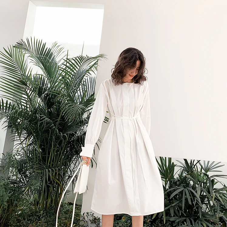 Женское платье рубашка средней длины повседневное однотонное белое с отложным