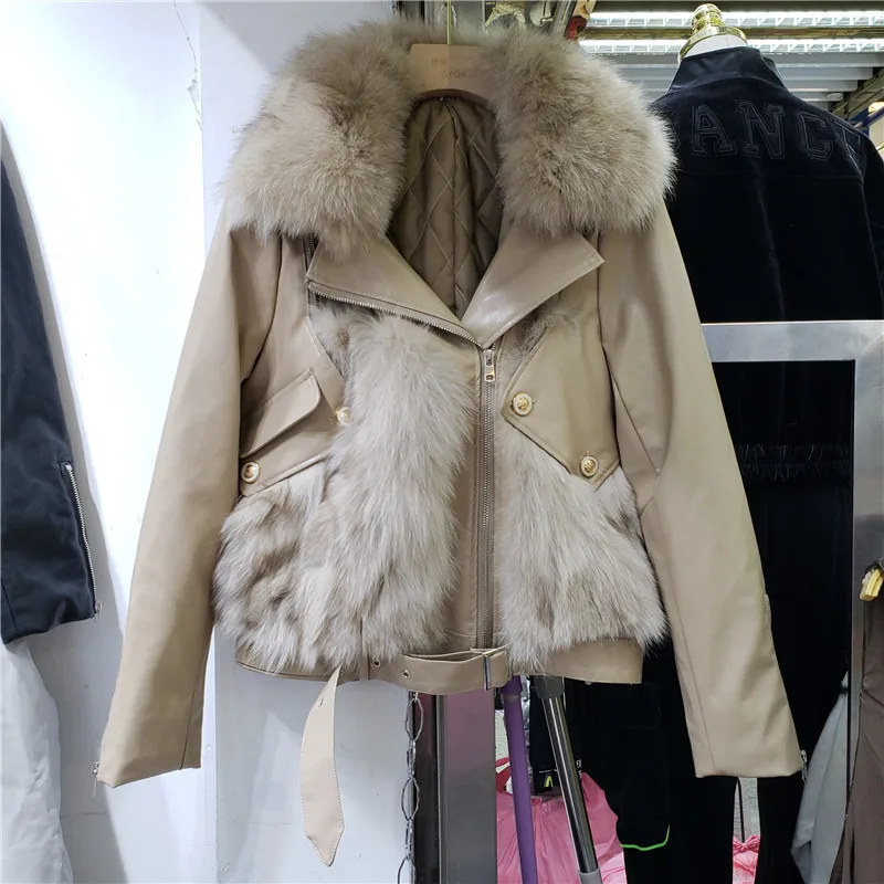 

2021 Winter Removable Fur Collar Imitation Fox Fur Patchwork Faux Leather Women Coat Lapel Long Sleeve Female Motorcycle Jacket