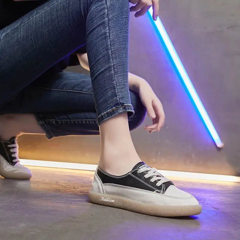 

Women Sneakers Summer Breathable Leather Brand Shoes Woman Lace Up White Flat Sneakers Tenis Feminino Ladies Shoes Basket Femme