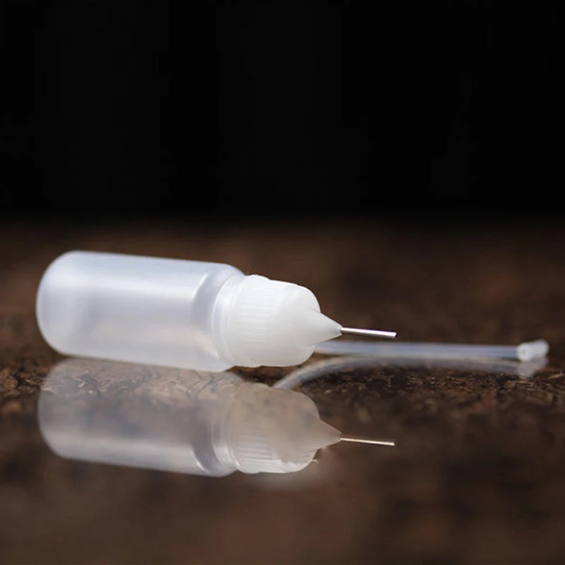 

1pcs Fine Empty Dropper Plastic Bottles Needle Tip Bottle Metal New Squeezable Design Needle Travel Accessories Container L Q0L1
