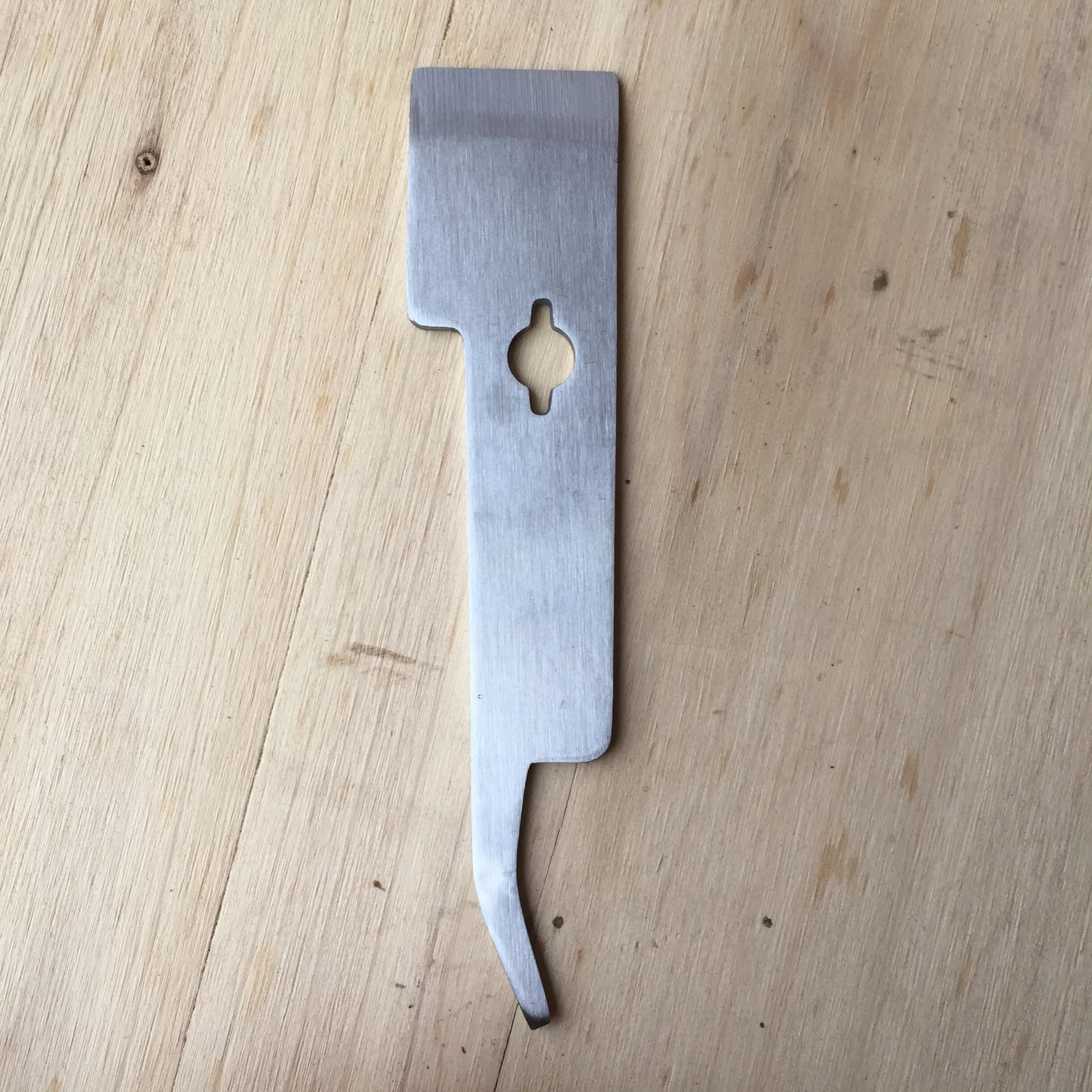 1 шт. нож для пчелиного меда J-образный инструмент улья скребок пчеловода