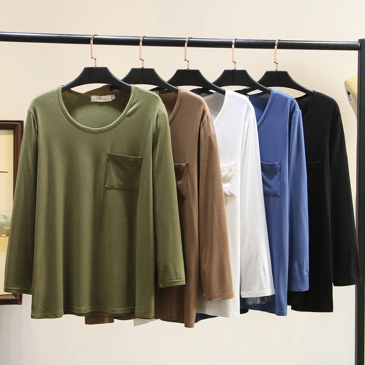 Базовая женская футболка с длинным рукавом весна 2020 о-образный вырез простые