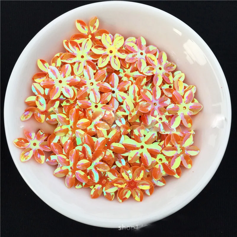 14 мм шесть лепестков цветок наконечник сливы ПВХ Свободные блесток одежда бисер