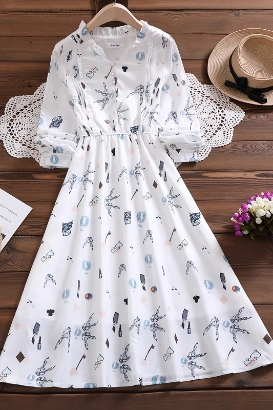 

2020 Early Autumn New Artistic Hipster White Floral Waist Hugging Slim Fairy Temperament Long-Sleeved over-the-Knee Dress Girl