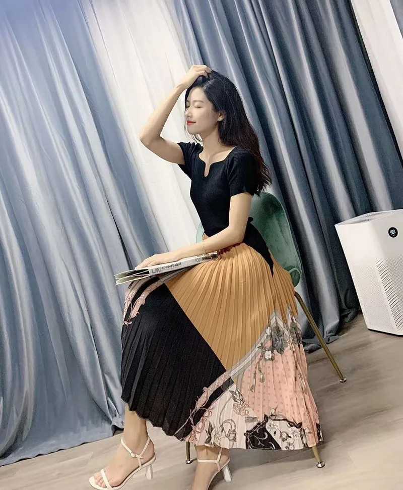

High Quality Knitted 2020 Summer Casual Women Sexy Square Collar Vintage Print Patchwork Big Swing Long Sweater Dress XL