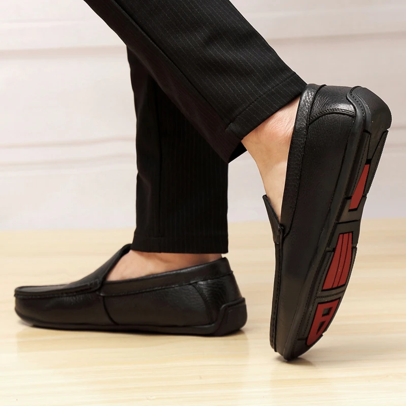 

2020 Brand Fashion Summer High Quality Genuine Leather Shoes Men Flats Gommino Driving Shoes Style Soft Moccasins Men Loafers