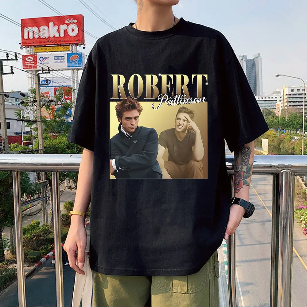 

2021 Summer Hot Sale Funny Robert Pattinson Standing Meme T Shirt Men Pre-shrunk Cotton Tee Tops Short Sleeved Vintage T-shirt