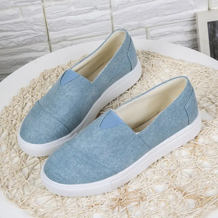 Light blue Женские кроссовки; женская обувь; Осенние повседневные Лоферы без шнуровки; женская обувь на плоской подошве размера плюс; удобная модная женская обувь на платформе; Лидер продаж; Новинка - Цвет: Light blue